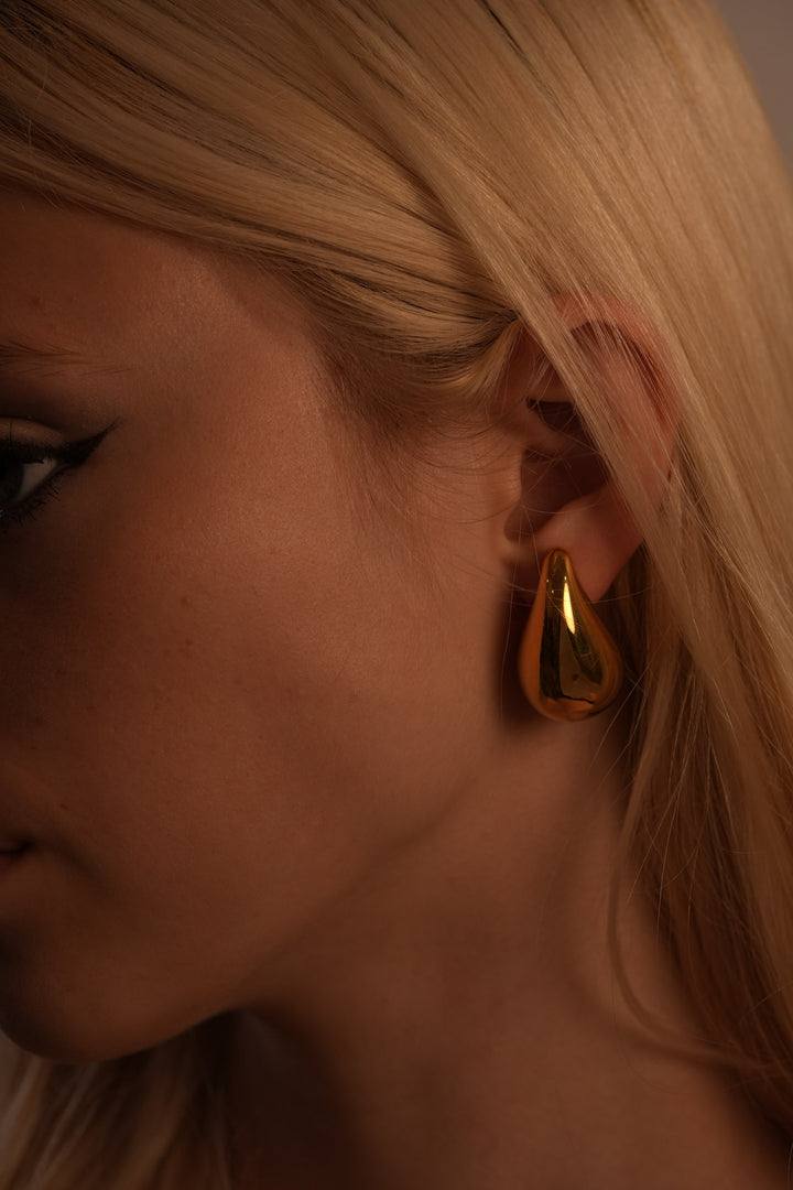 Mya Drop Earrings