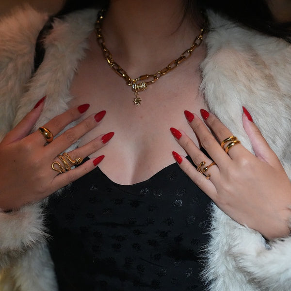 Vixen Statement Chain Necklace