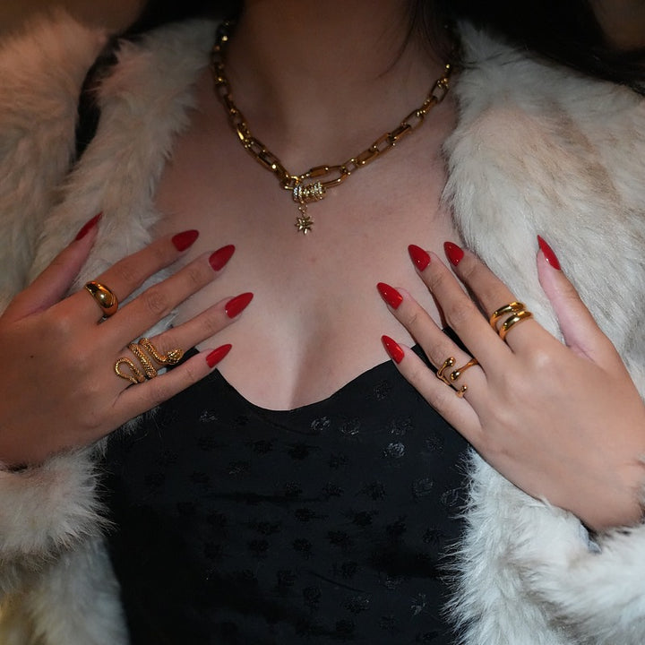 Vixen Statement Chain Necklace